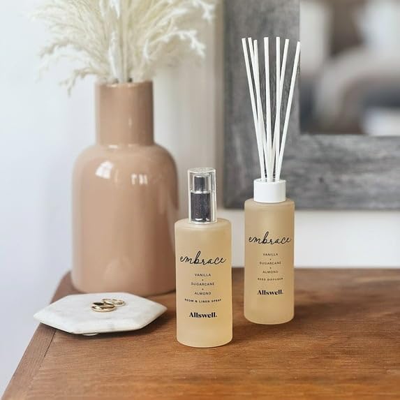 Embrace Vanilla Reed Diffuser 3 Fl Oz 8 Sticks