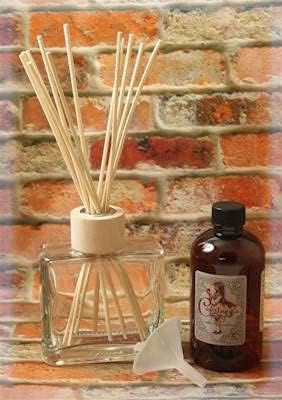 Clear 85 Ounce Vanilla Flower Reed Diffuser
