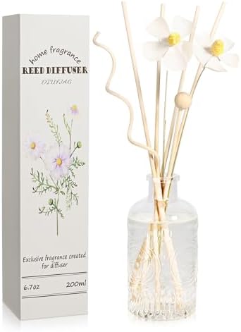 English Pear Freesia Reed Diffuser Set with 4 Rattan Sticks