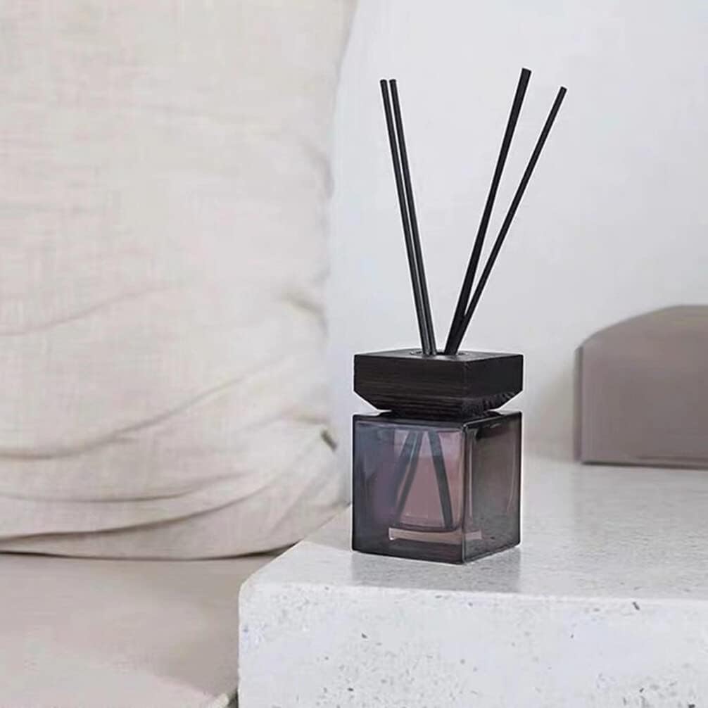 Lurrose Rattan Aromatherapy Diffuser Set with Wooden Lid