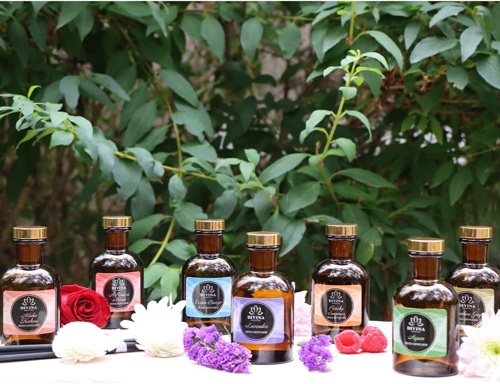 Divina Esencial Reed Diffuser Set with Bamboo Joy and Amber Glass Bottle
