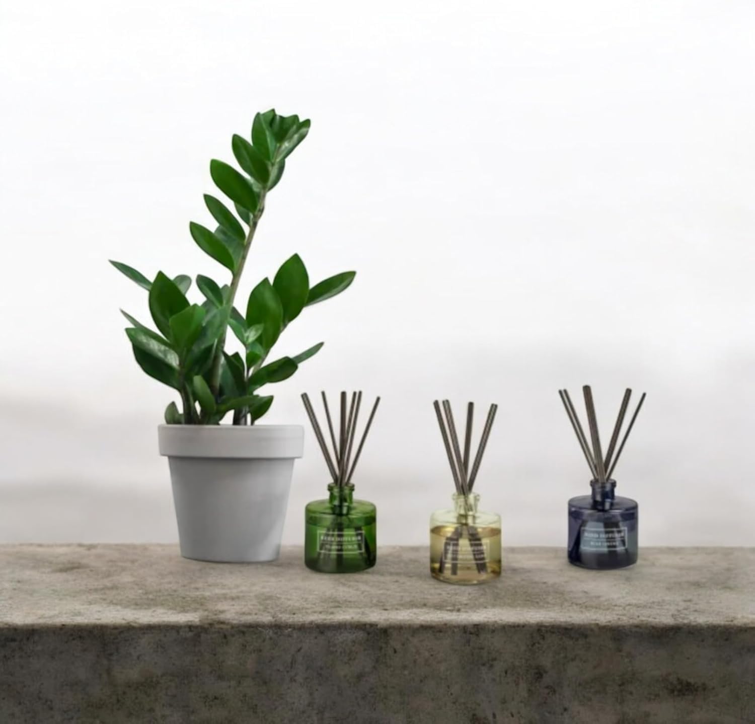 3-Pack Glass Diffuser Set with Gold Caps and 3 Scents