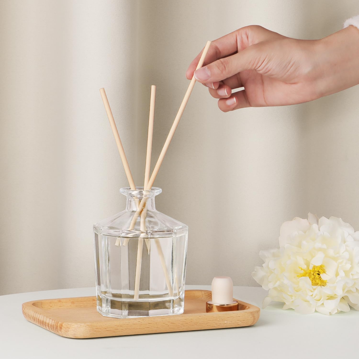 Gardenia Reed Diffuser Set with 10 Sticks