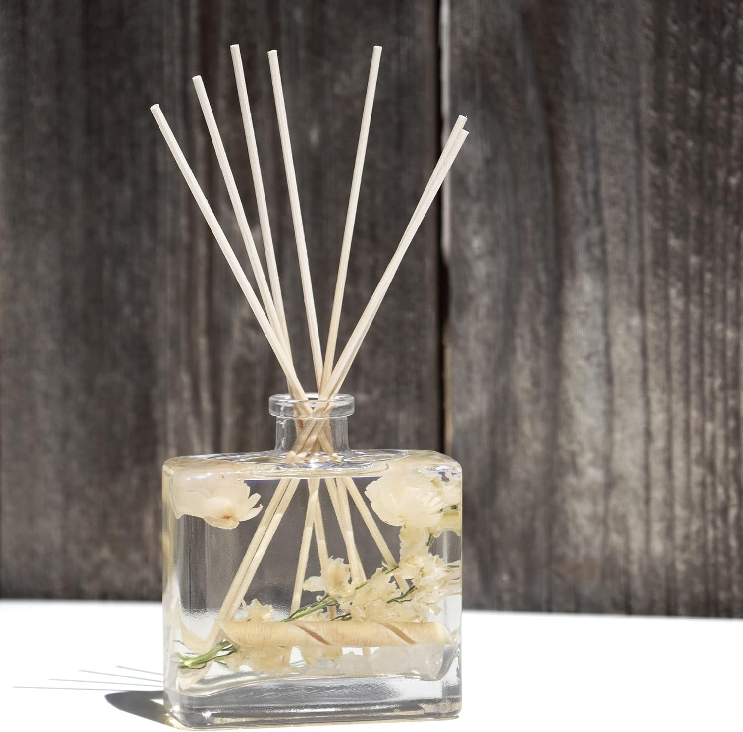 ANDALUCA White Selenite Sandalwood Reed Diffuser Set