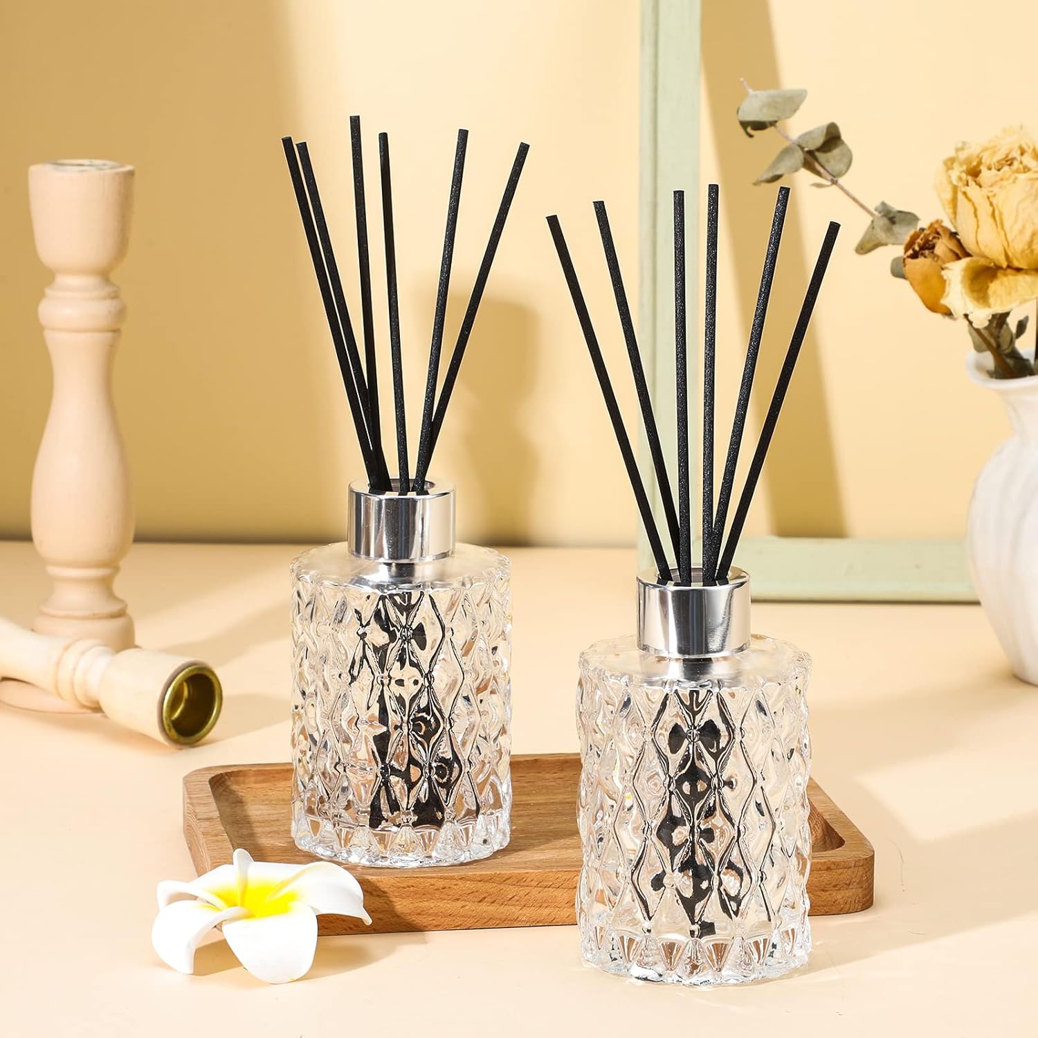 Norme 16 Piece Glass Reed Diffuser Set with Rattan Sticks and Caps