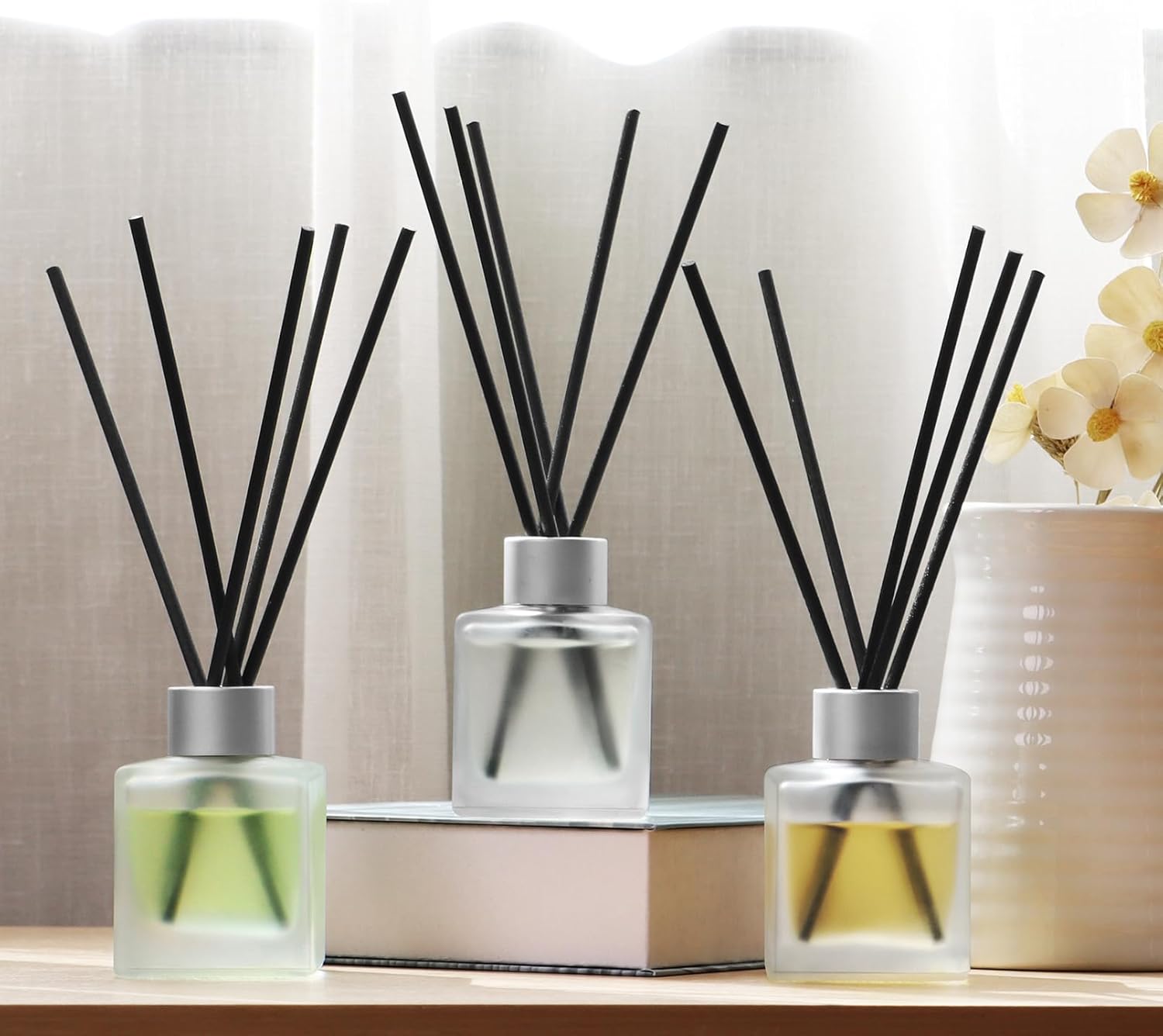 Aeeteek 3-Pack Reed Diffuser Set with 50ml Essential Oils and 15 Sticks