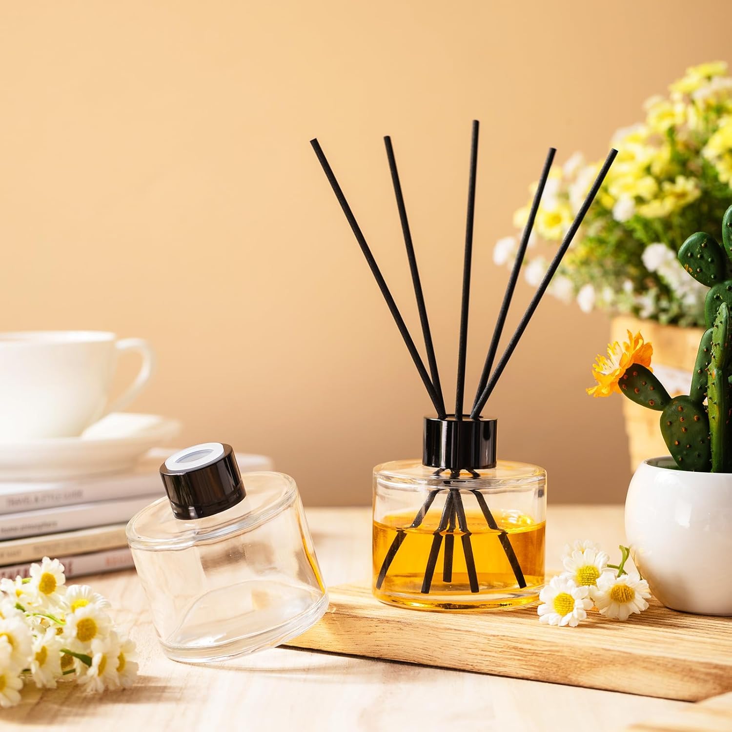 Chunful 10 Piece Reed Diffuser Set Empty Glass Jars with Black Caps and Rattan Sticks