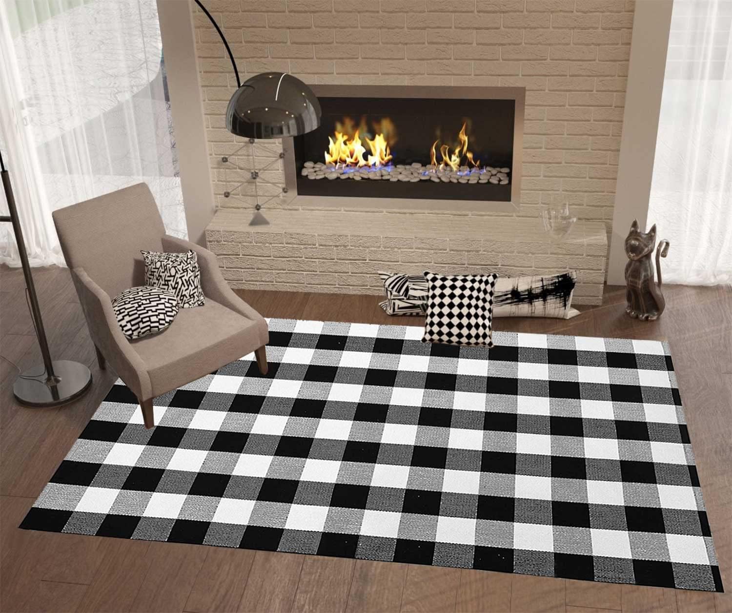 HOYIJA Buffalo Plaid Area Rug 4x6 Black White Checkered Carpet
