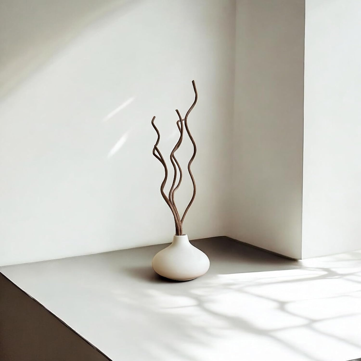 White Ceramic Vase Set of 2 with Rattan Reeds for Aromatherapy