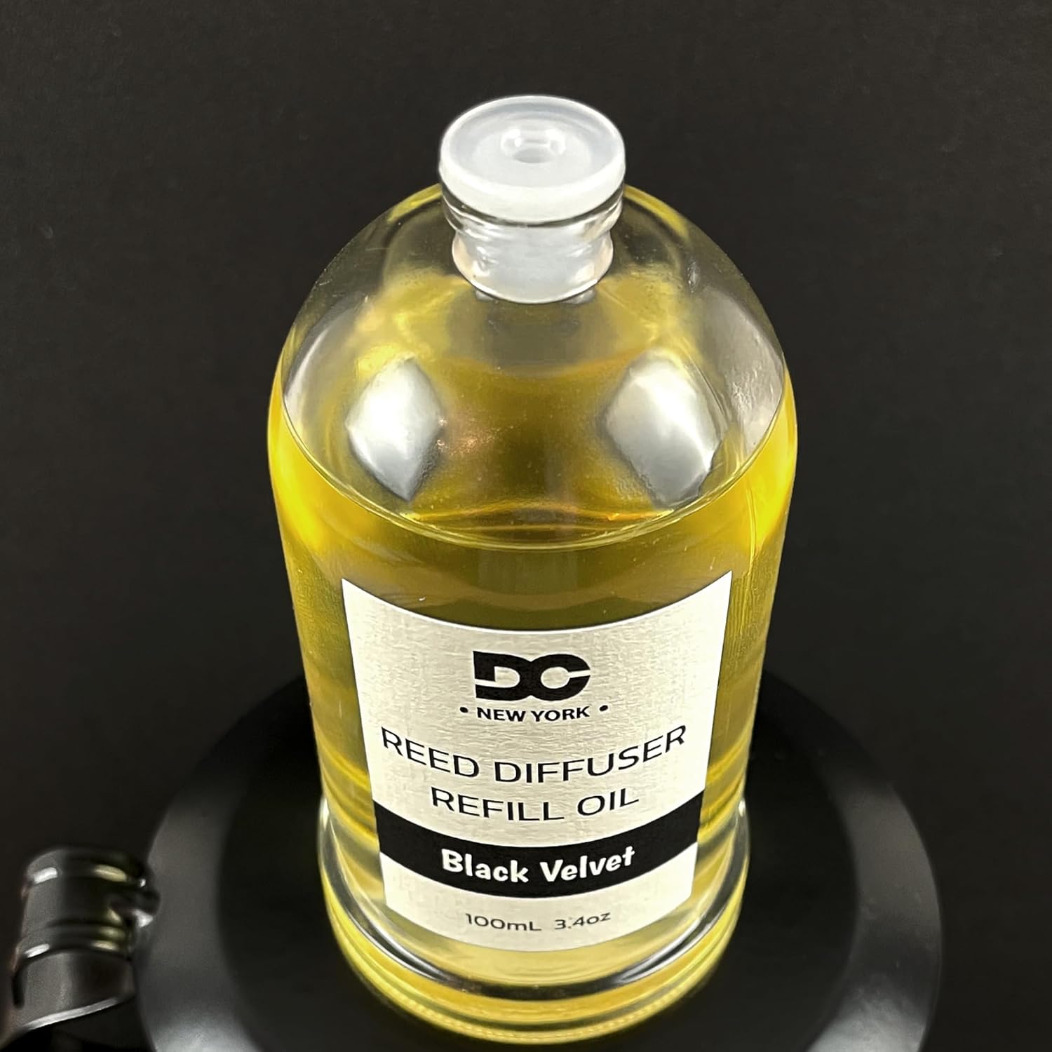 Daniellas Black Velvet Reed Diffuser Refill Oil 34oz