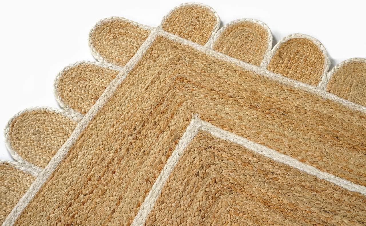 GRUHUM Scalloped Jute Rug 2x3 ft Natural White Trim Rectangular