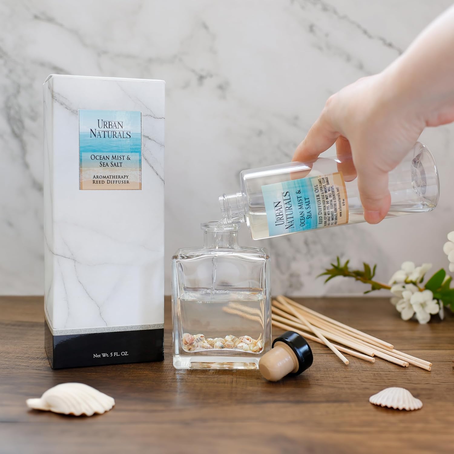 Urban Naturals Christmas Night Reed Diffuser Set