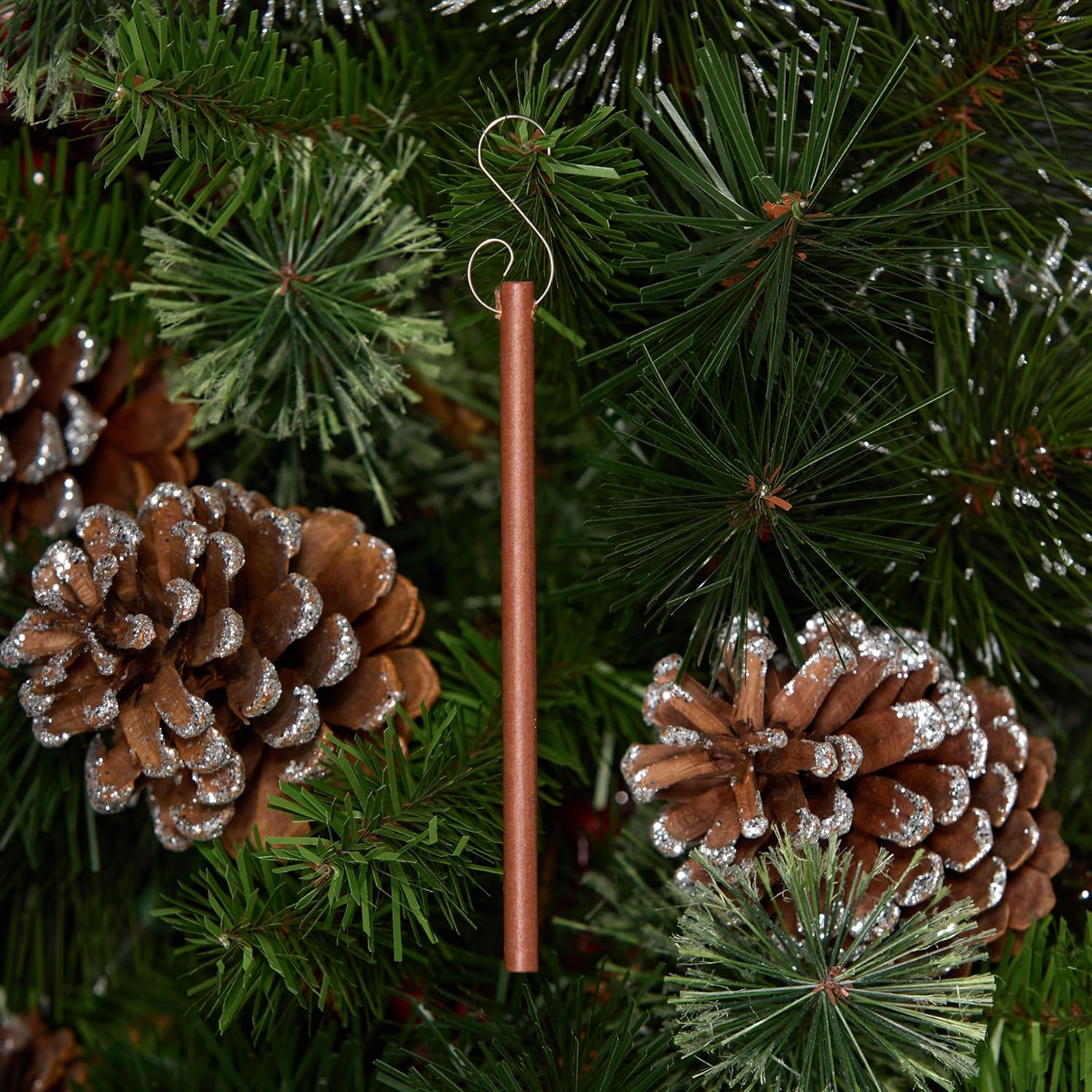 Scentsicles Spiced Pine Cones Scented Christmas Tree Ornaments - 1 Bottle 6 Sticks 1 Spray 4 Oz