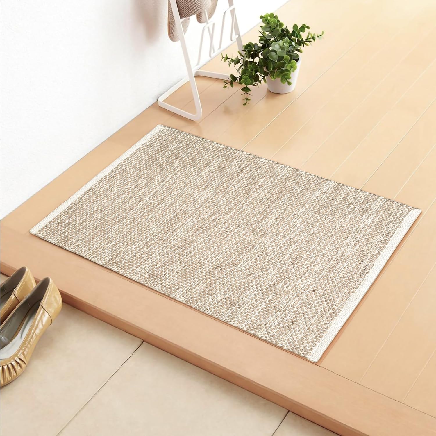 Hausattire Jute Woven 2x3 Area Rug - Natural Beige