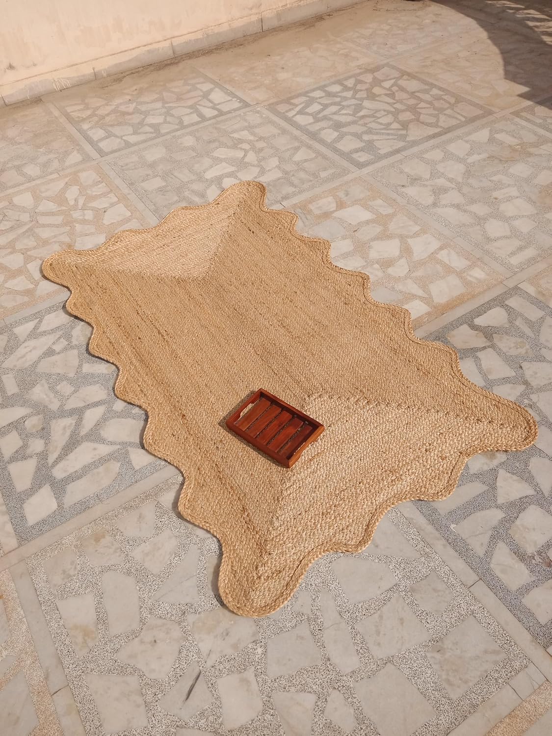 Knight Fury Scalloped Jute Rug Doormat