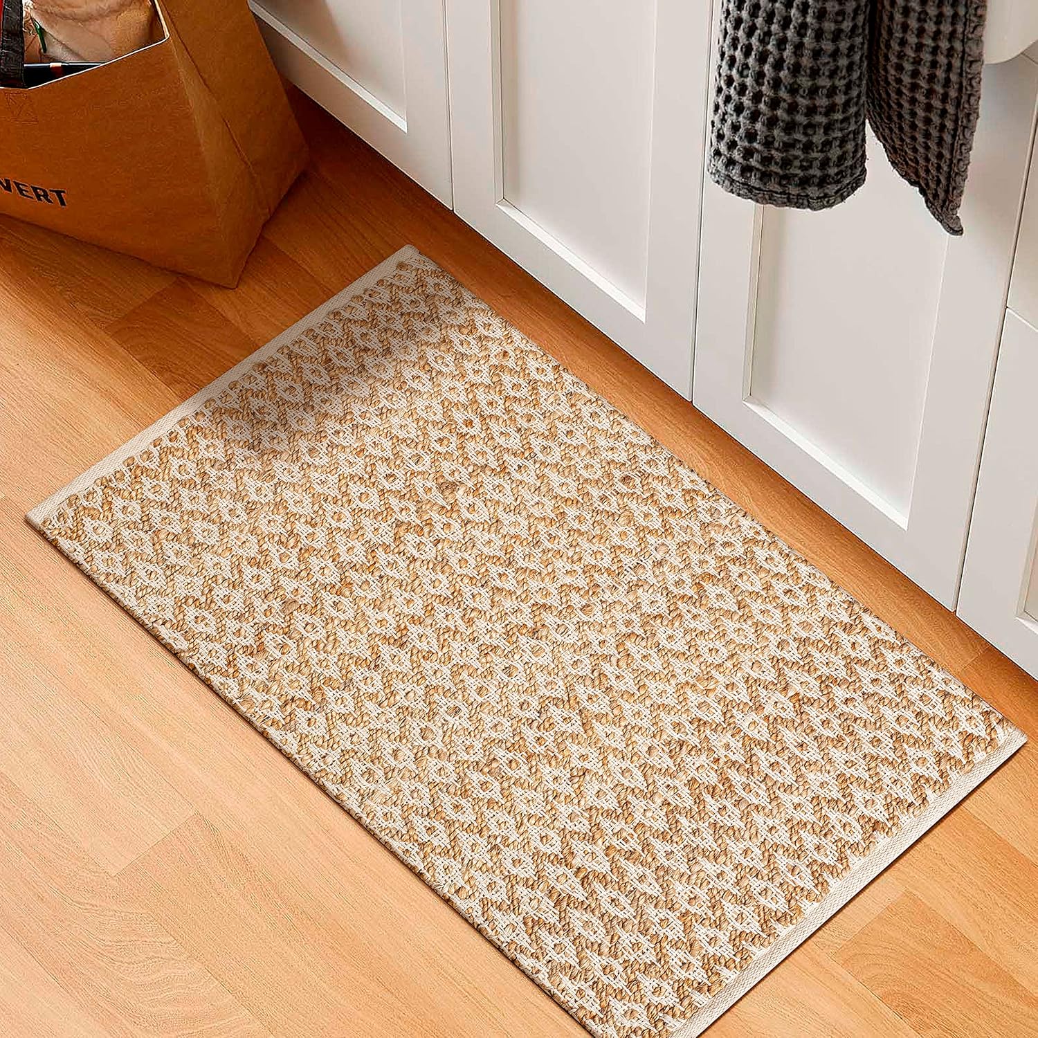 Ramanta Home Jute Cotton Rug 2x3 Feet Diamond Design